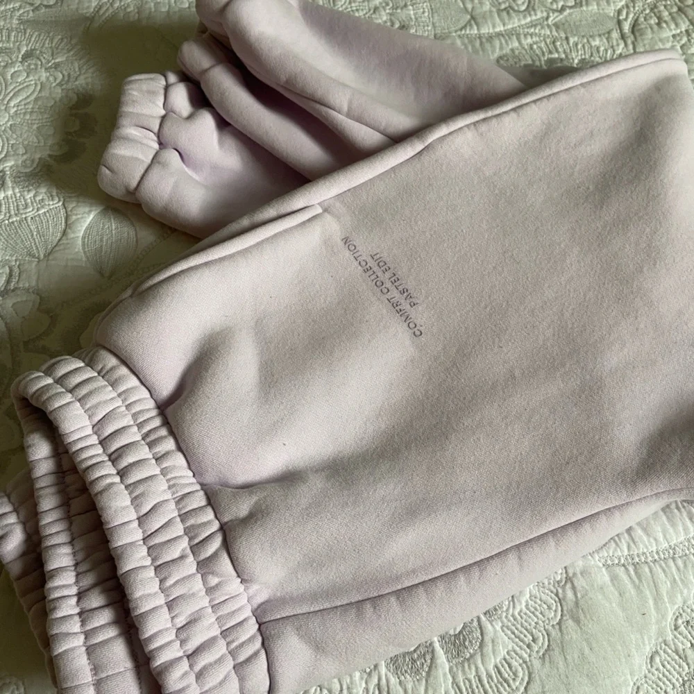 PASTEL PINK ultra soft Comfort sweatpants - Picture 10 of 11